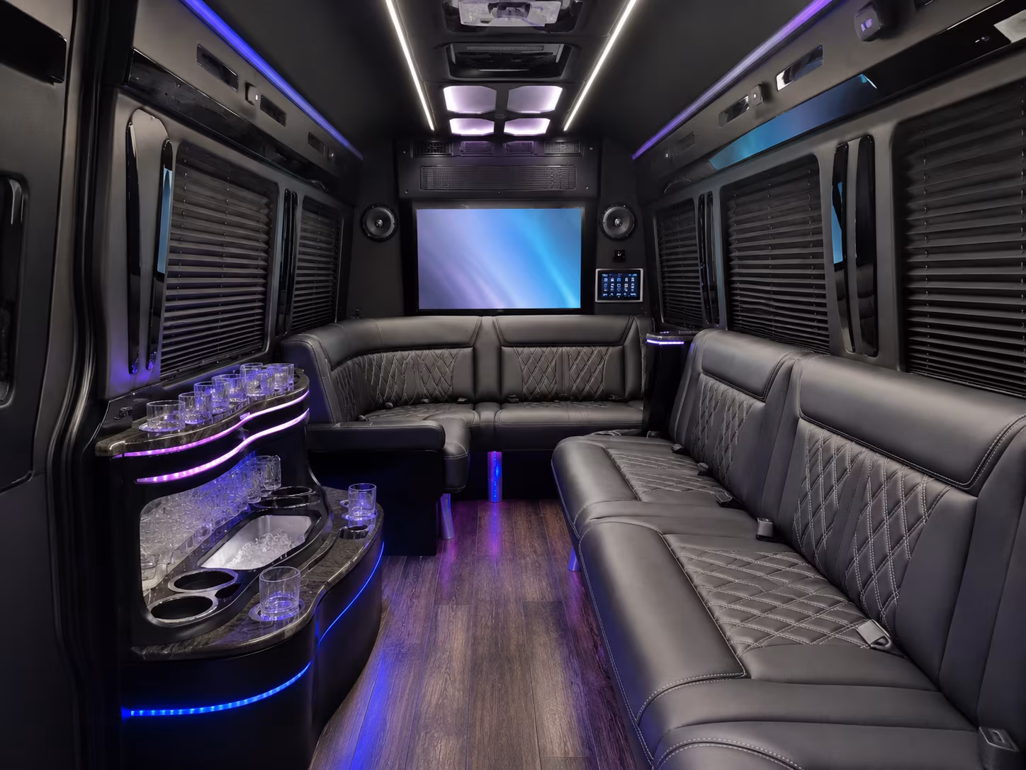 bus rental options for columbia trips